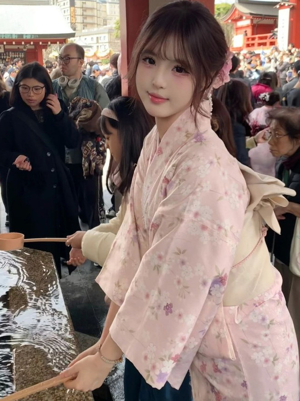 Traditional Japanese Kimono St - Ethnic Clothing & Online Fashion Store Khaadi Uk 评论和价格