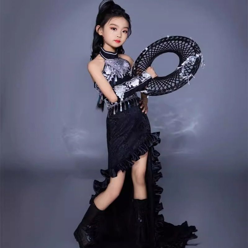 Children's Suit Trailing Skirt - Ethnic Fashion Runway 评论和价格